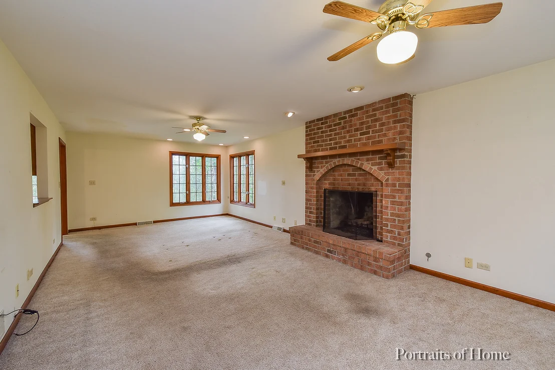 Photo of 2N440 Landrose Lane