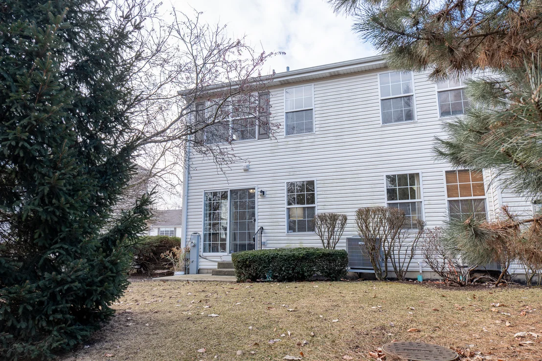 Photo of 2333 Stoughton Circle
