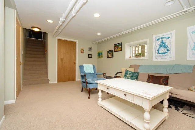 Photo of 2708 Central Park Avenue