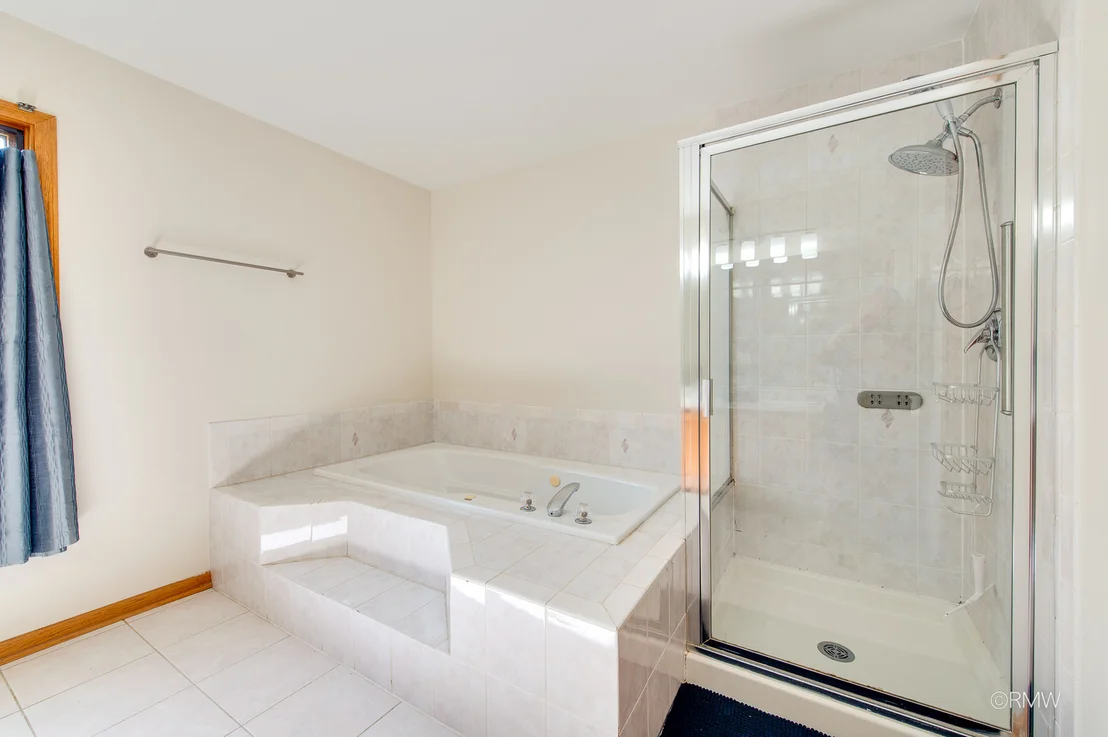 Photo of 1216 W Grove Street