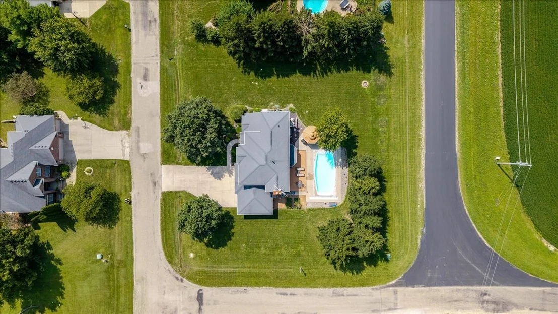 Photo of 9962 Wolf Hill Road