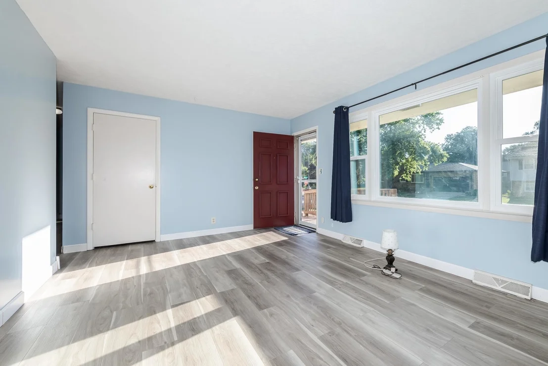 Photo of 703 Lara Road