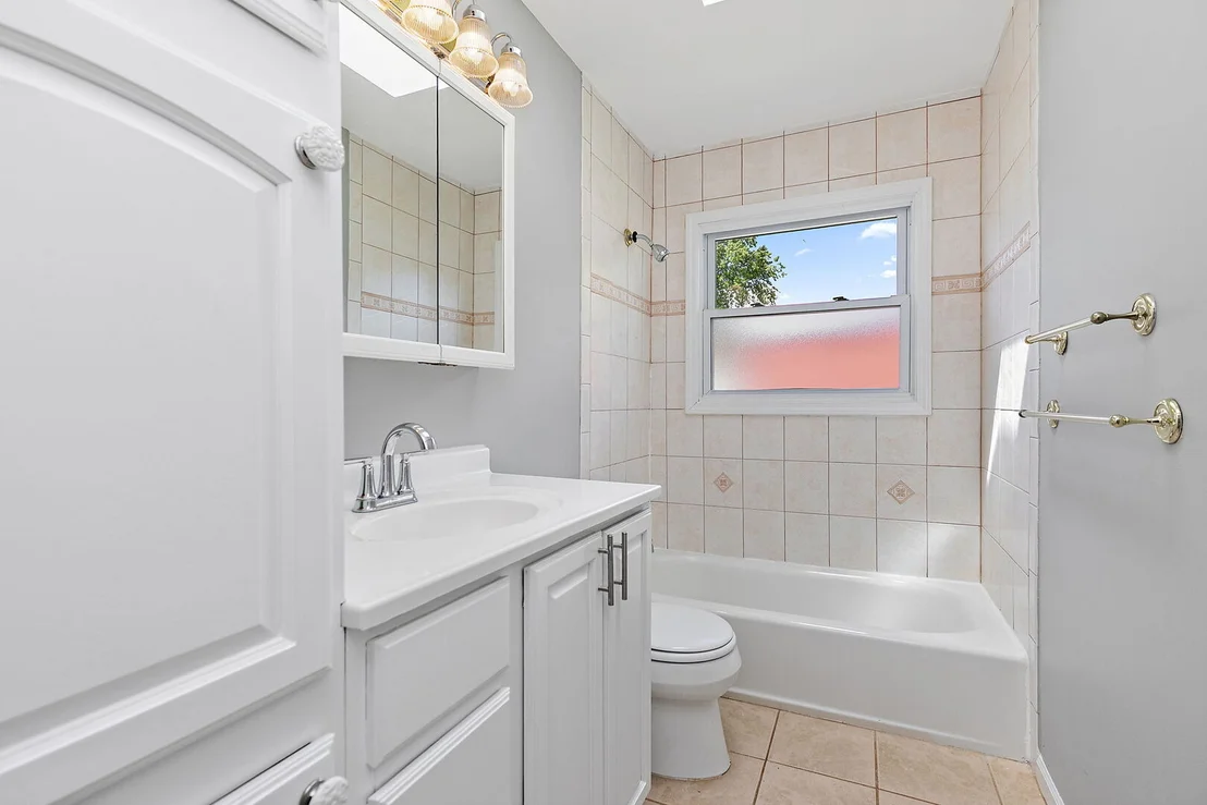 Photo of 4403 Maple Court
