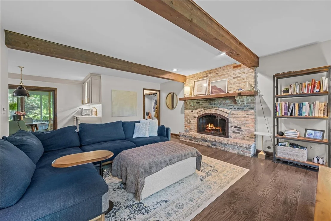 Photo of 40W170 Deer Run Drive