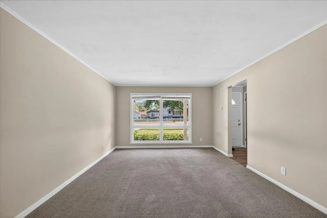 Photo of 3735 Highcrest Road