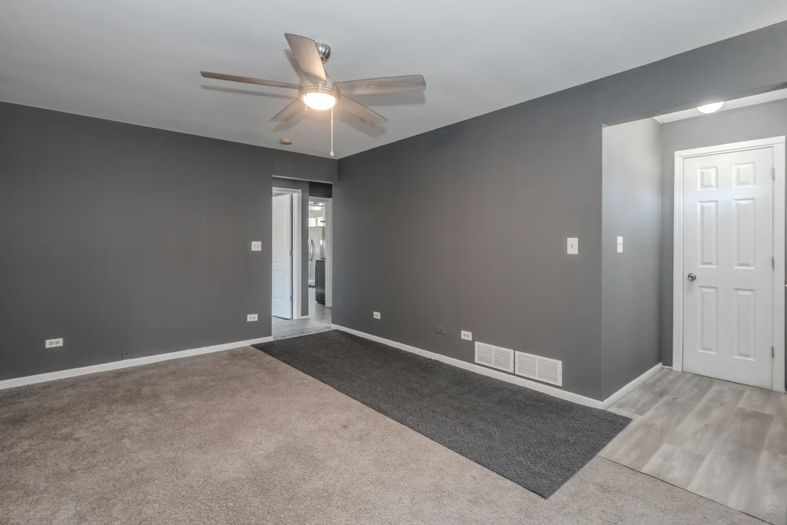 Photo of 4021 W 82nd Place