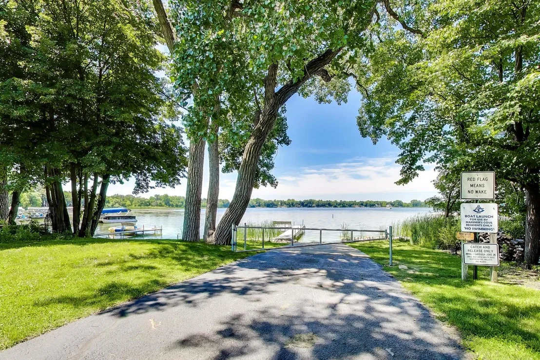Photo of 207 Mainsail Drive