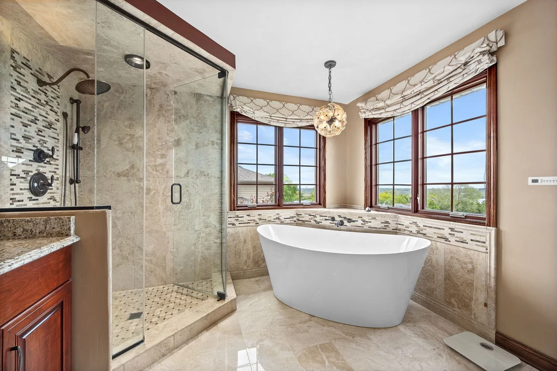 Photo of 1045 Hilltop Drive