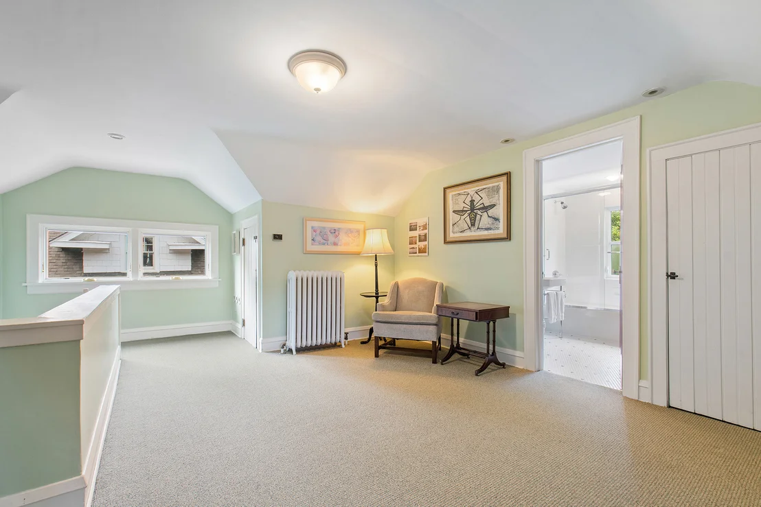 Photo of 447 Sunset Road