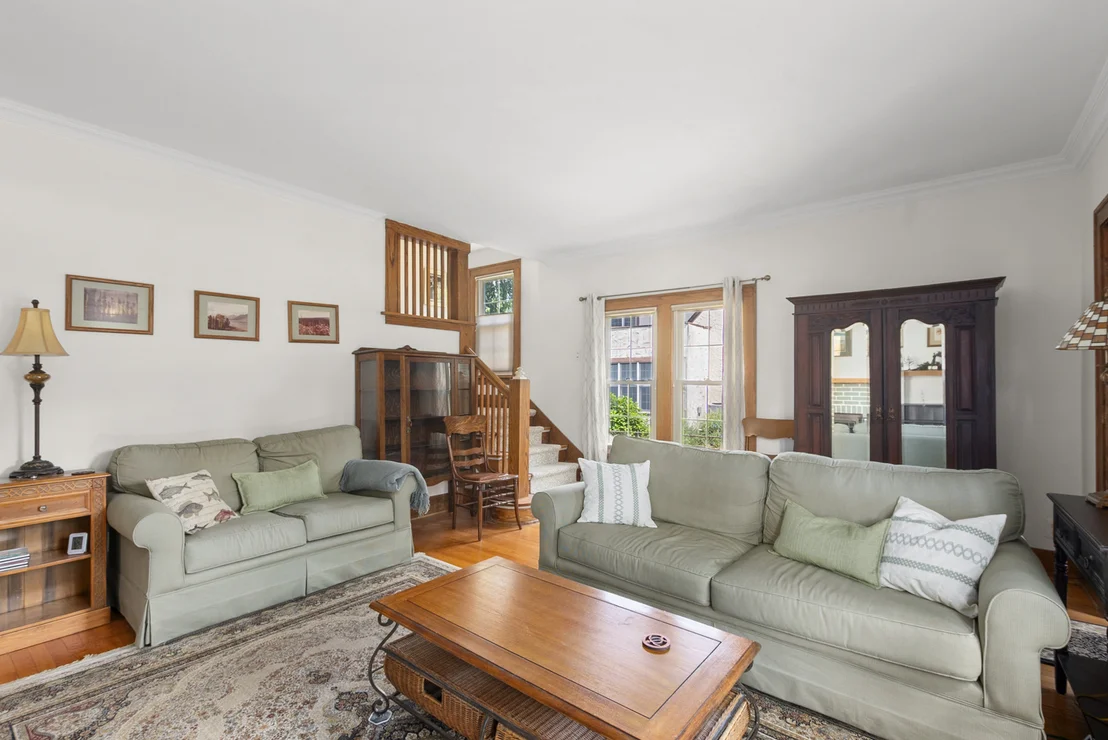 Photo of 1146 Douglas Avenue