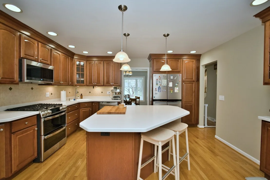 Photo of 2S510 Seneca Drive