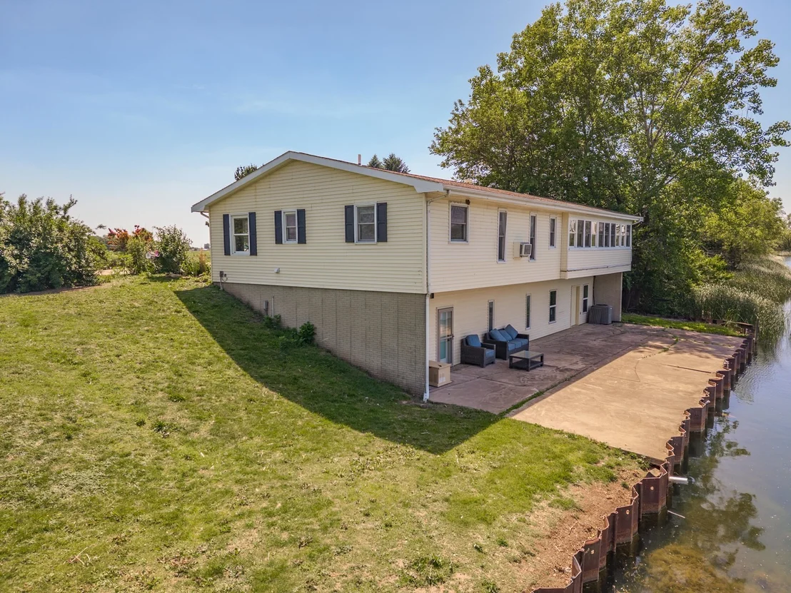 Photo of 2323 Duke Drive