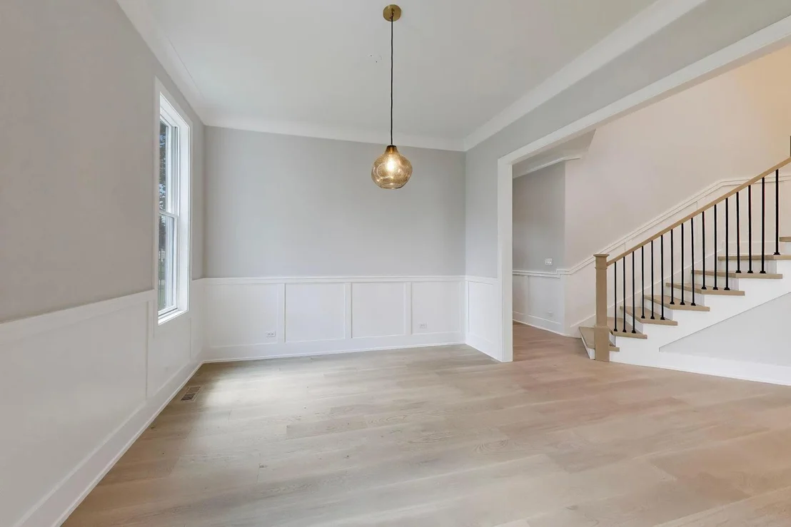 Photo of 787 S Cambridge Avenue