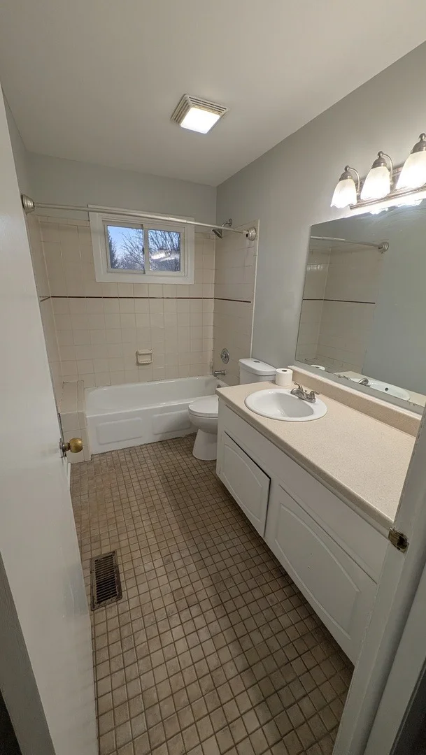 Photo of 117 Galewood Drive
