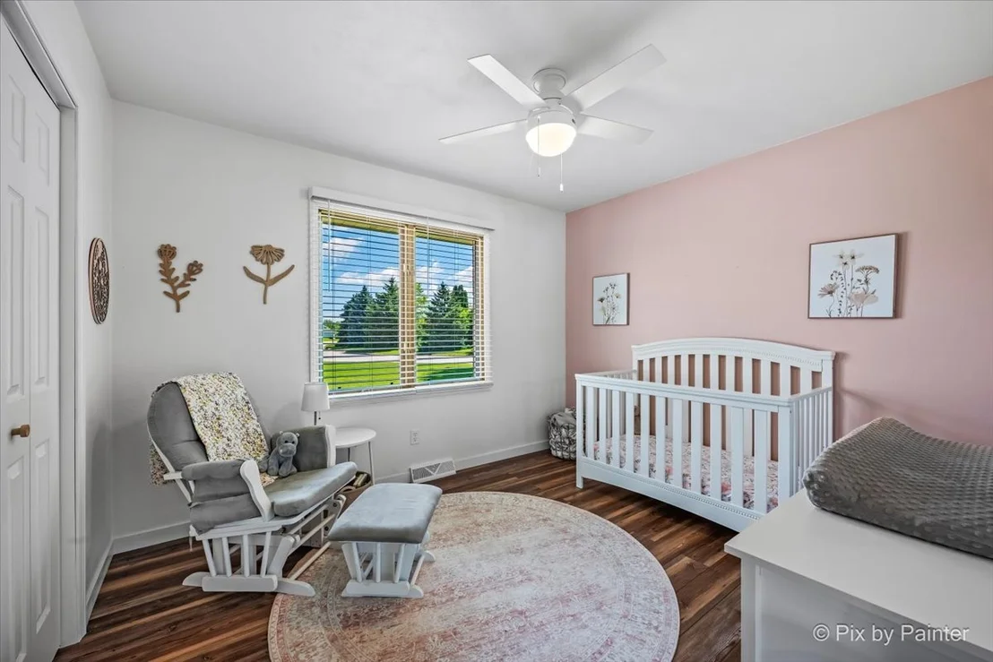 Photo of 7585 Derby Close