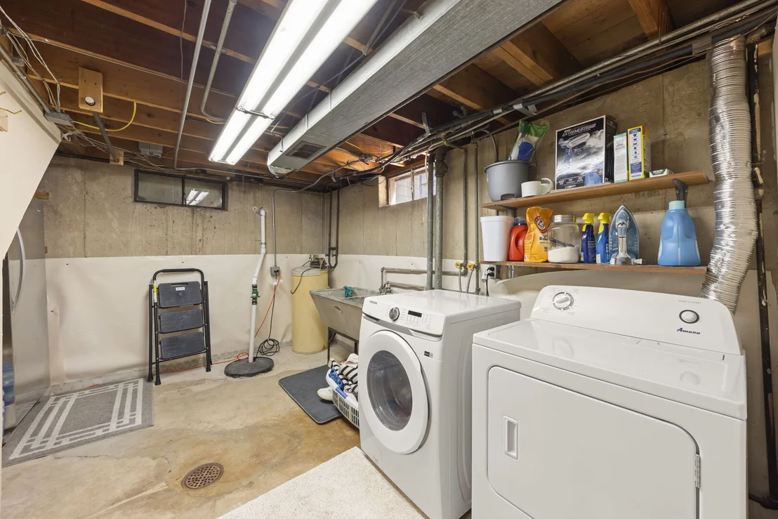 Photo of 805 Walnut Avenue