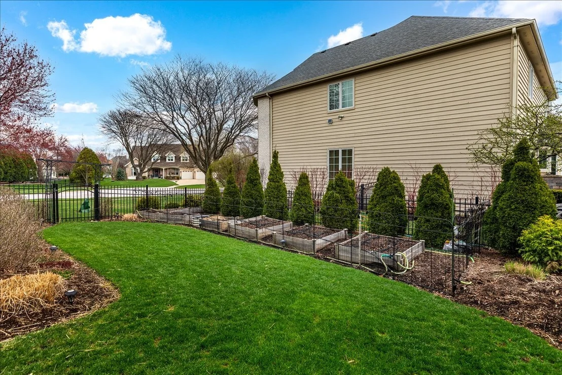 Photo of 1576 Pine Lake Drive