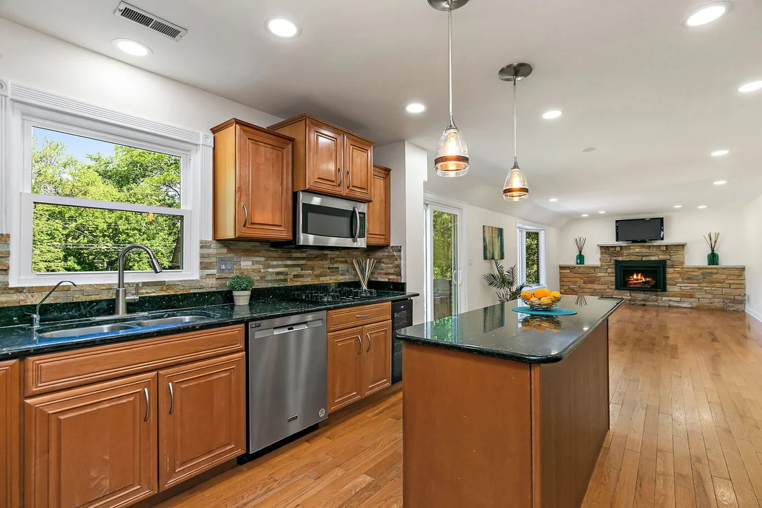 Photo of 1439 Blackhawk Drive
