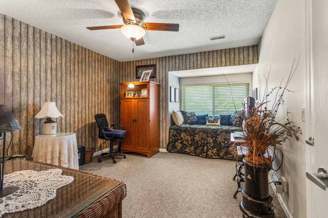 Photo of Unit 2104 at 2104 Harbortown Circle