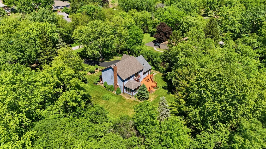 Photo of 107 Roxborough Place