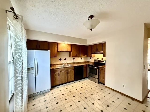 Photo of Unit A at 5 Evergreen Circle