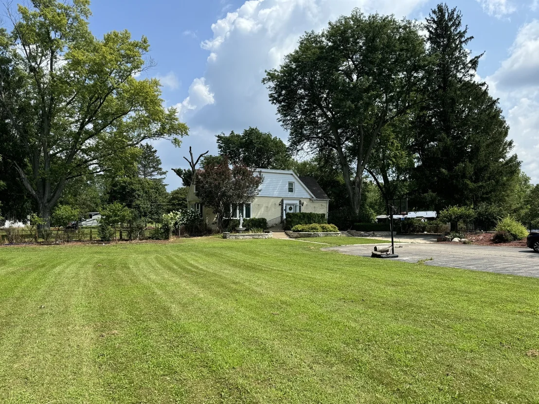 Photo of 1009 Rawson Bridge Road