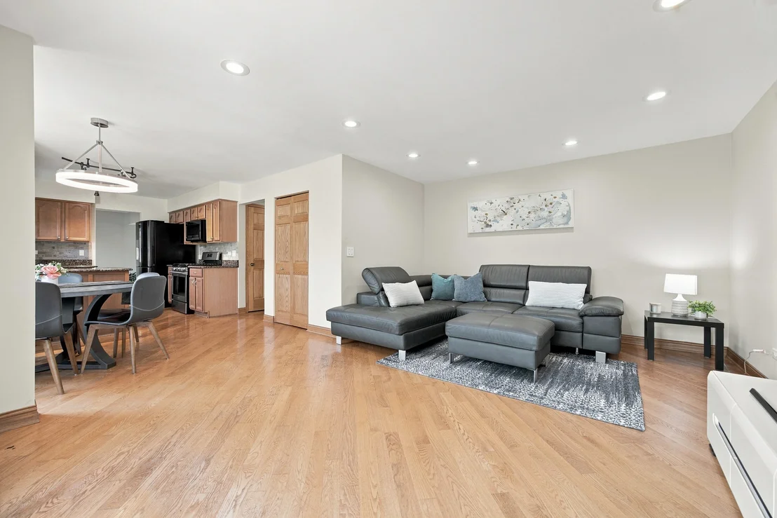 Photo of 232 Pepperidge Circle