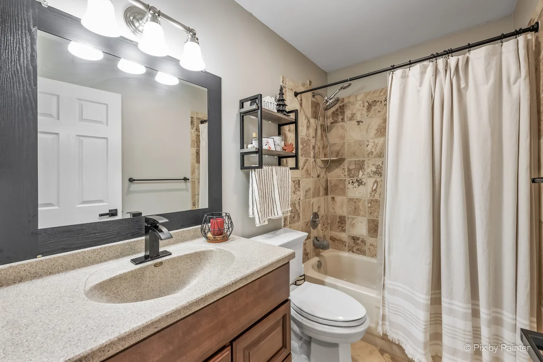 Photo of 1418 Torrey Trail