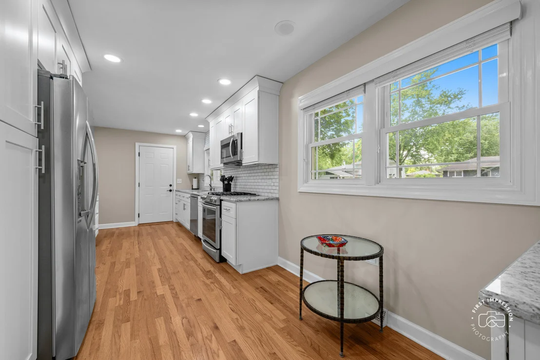 Photo of 325 Hemlock Lane