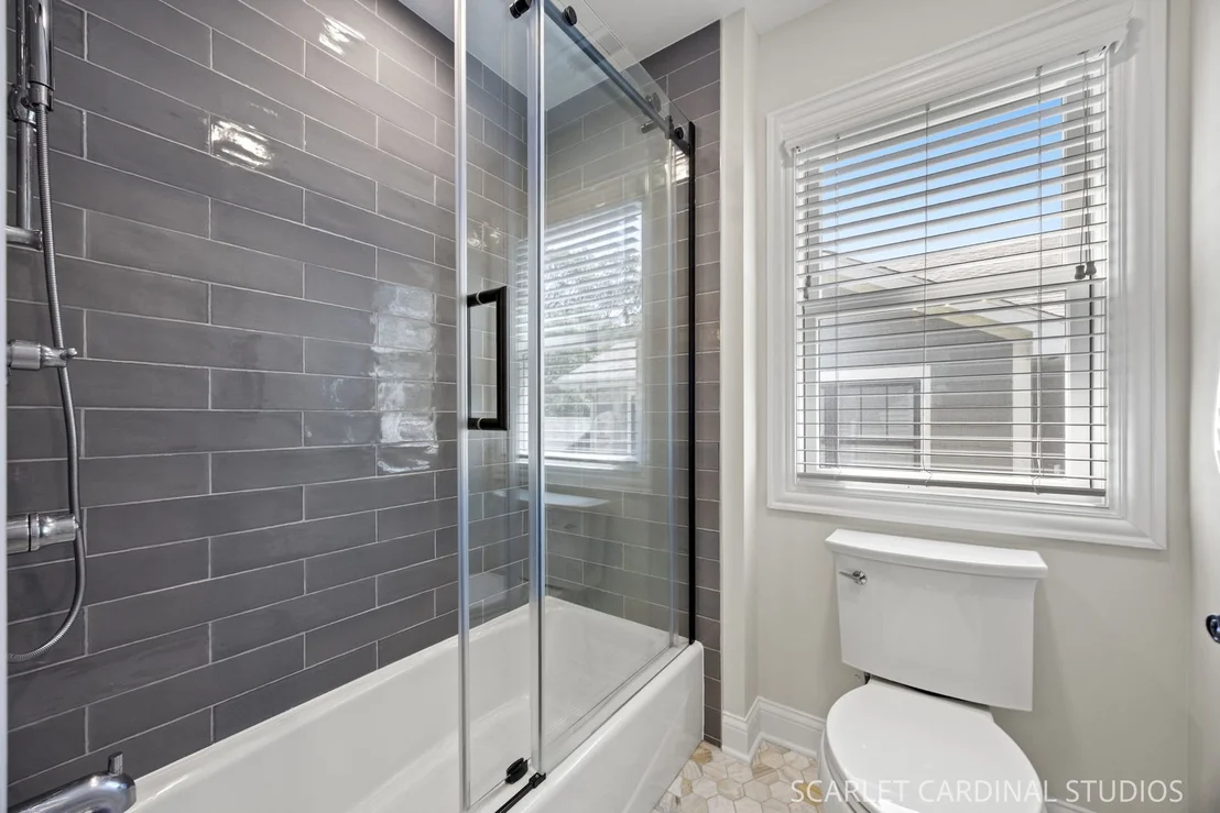 Photo of 616 E Willow Avenue