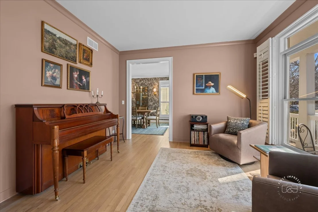 Photo of 415 Villa Avenue
