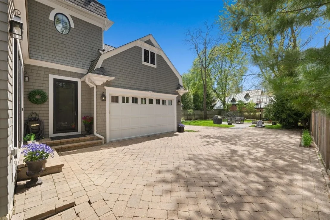 Photo of 1482 Edgewood Lane