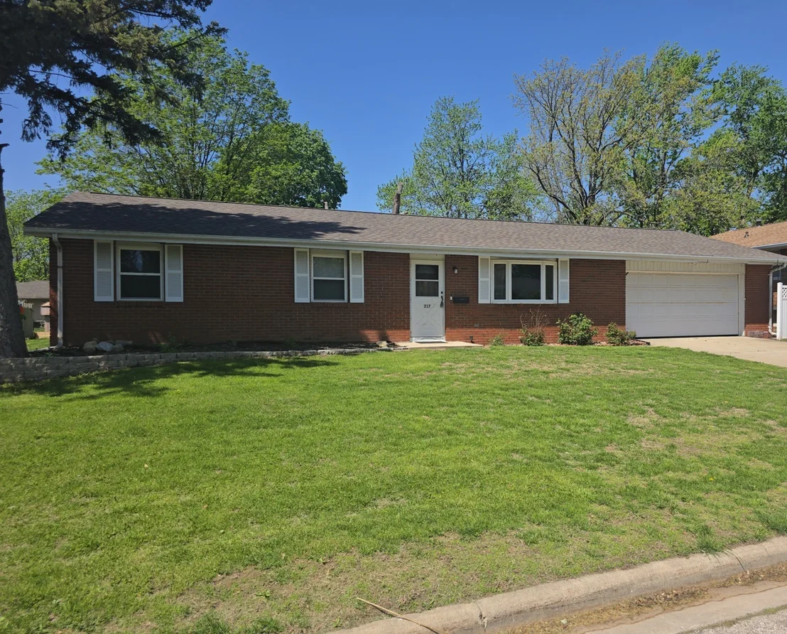 Photo of 217 Foster Drive