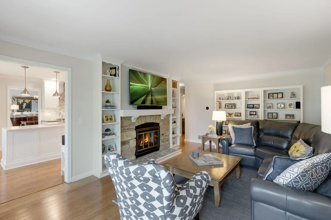 Photo of 809 Willow Hills Lane
