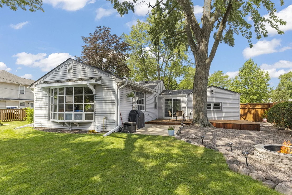 Photo of 2304 Meadow Drive