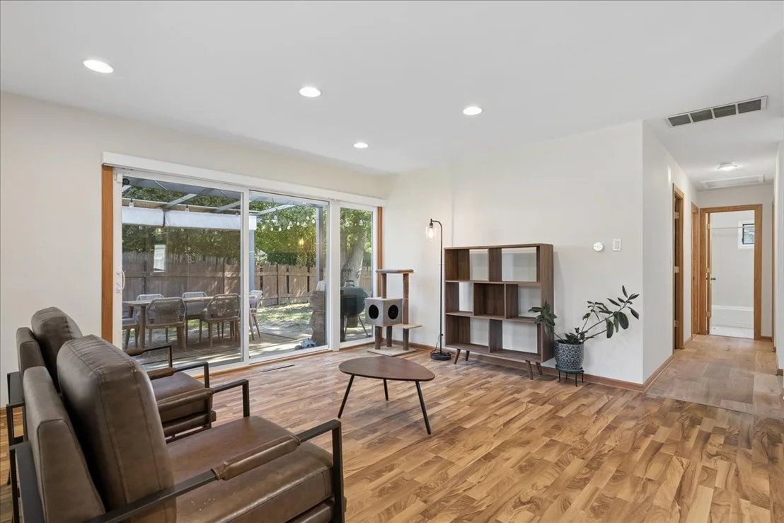Photo of 453 Elder Lane