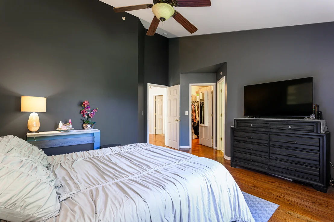 Photo of 6080 Halloran Lane