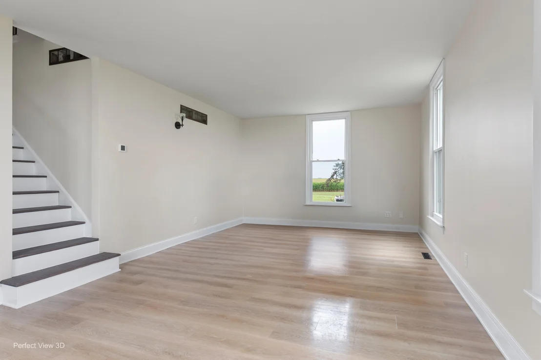 Photo of 1532 N 2250th Road