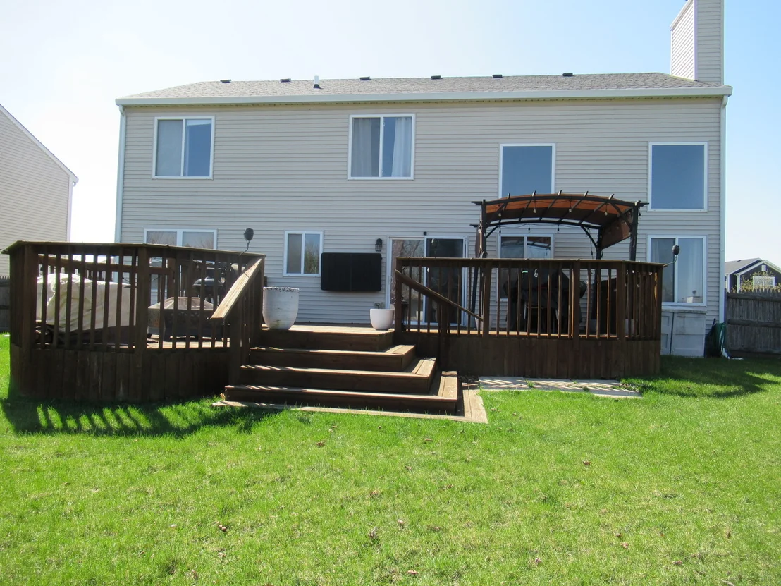 Photo of 2814 Stonebridge Drive