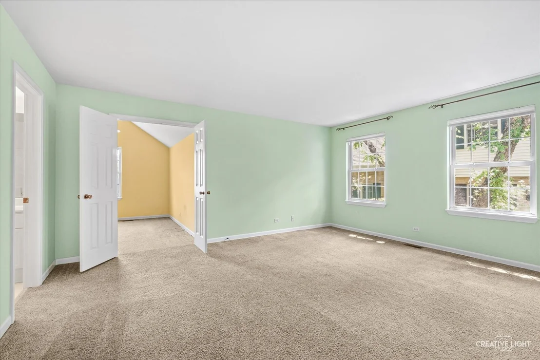 Photo of 1404 Laurel Oaks Drive