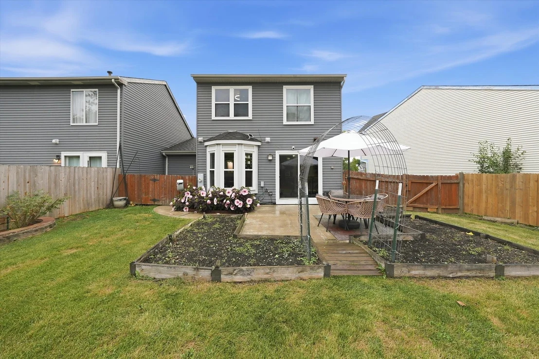 Photo of 1274 Robin Drive