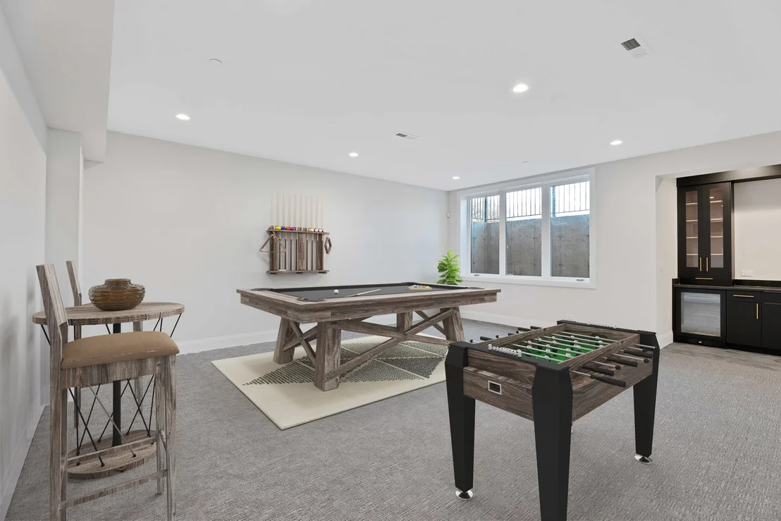 Photo of 2410 White Oak Drive