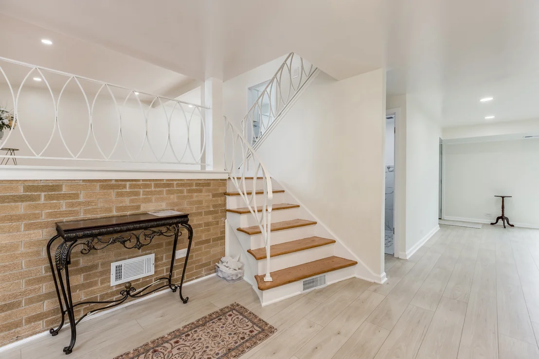 Photo of 7745 Beckwith Road