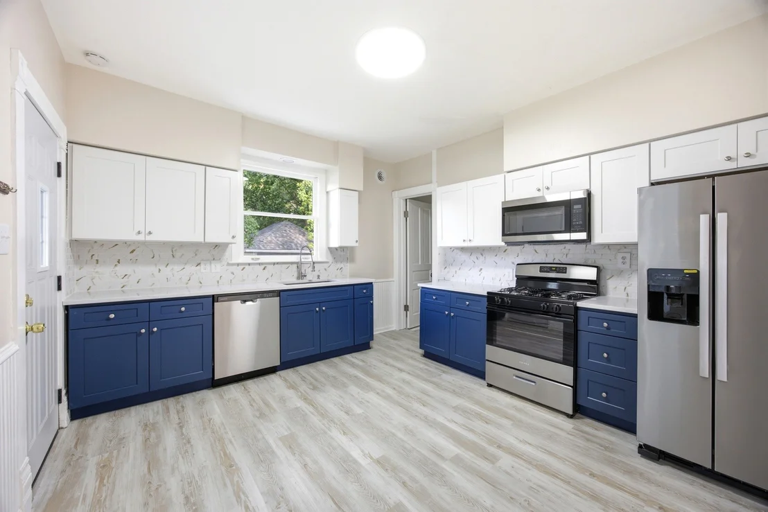 Photo of 340 Moseley Street