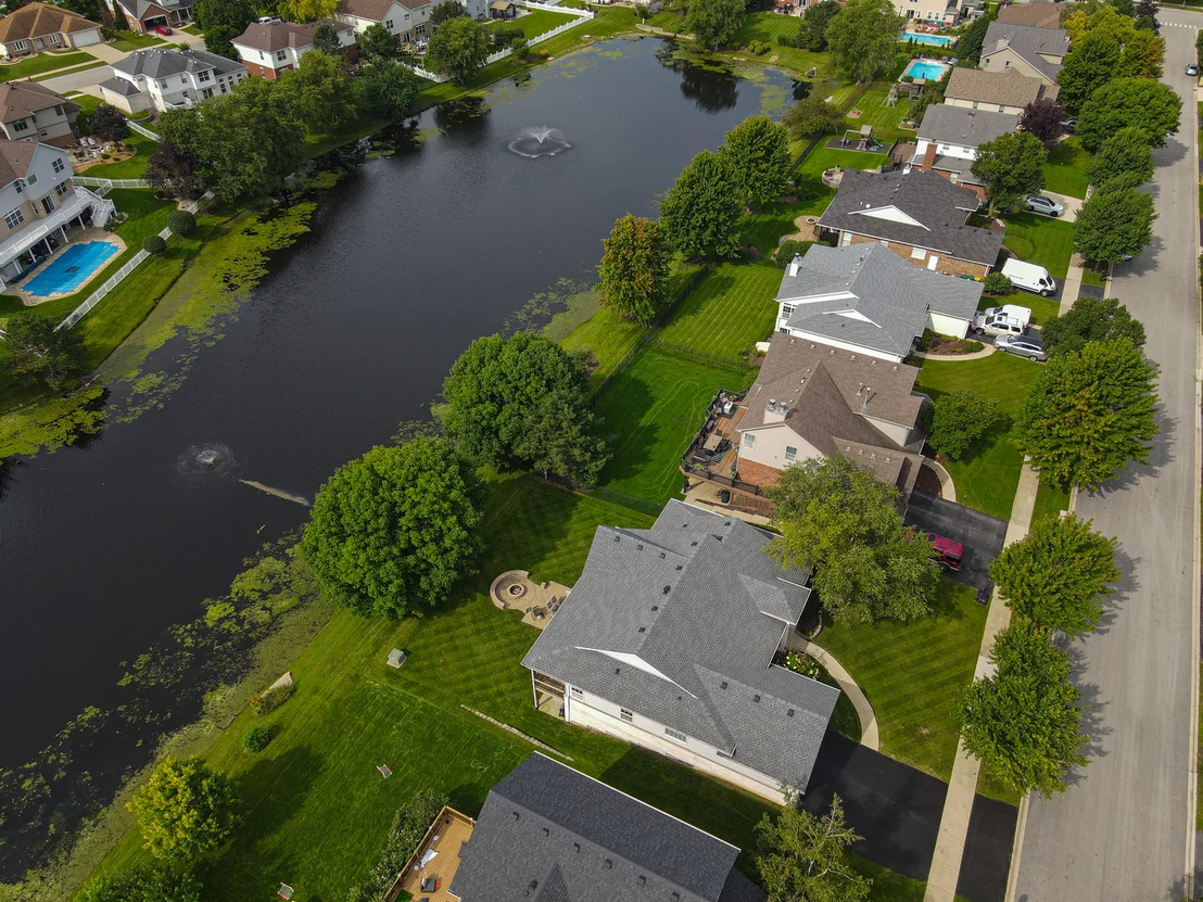 Photo of 16453 LAKESIDE Drive