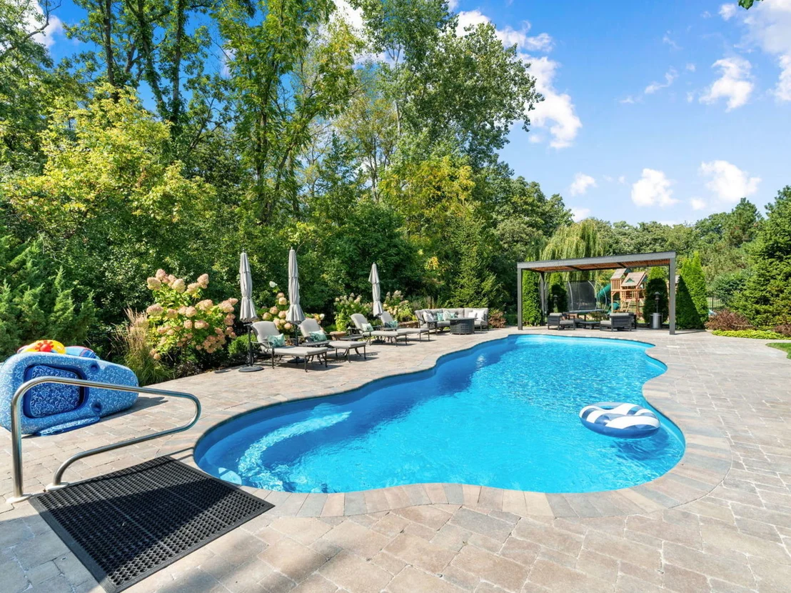 Photo of 950 Gage Lane