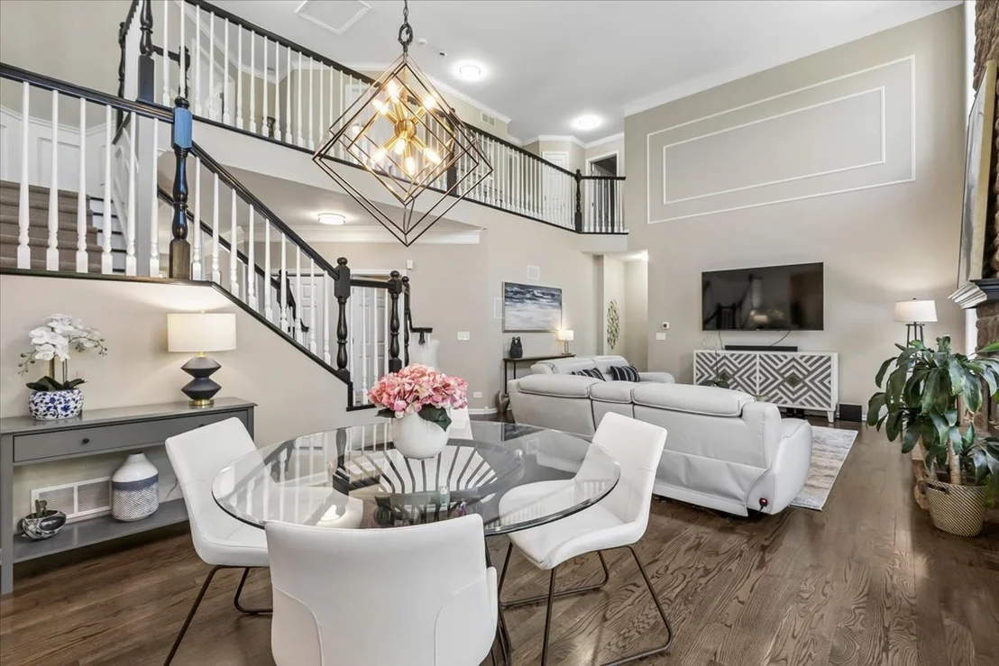 Photo of 1085 Waterview Circle