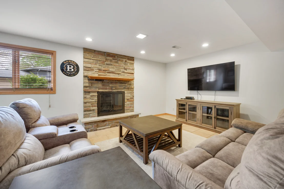 Photo of 550 Hackberry Road