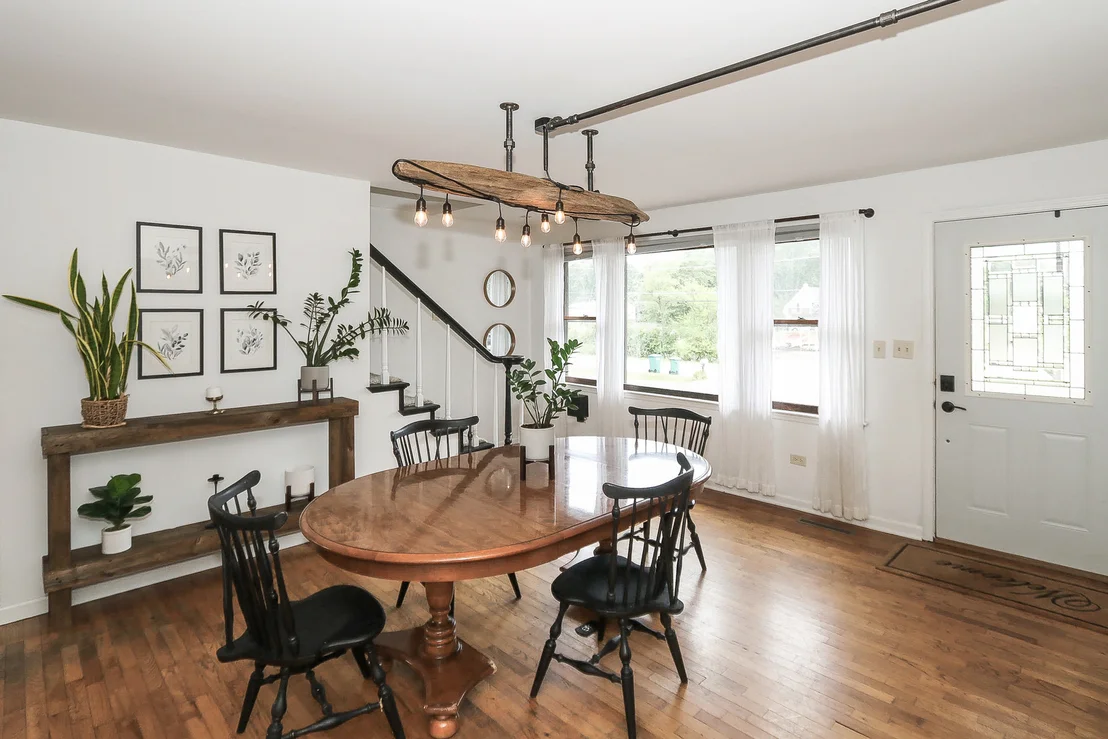 Photo of 717 Monterrey Terrace