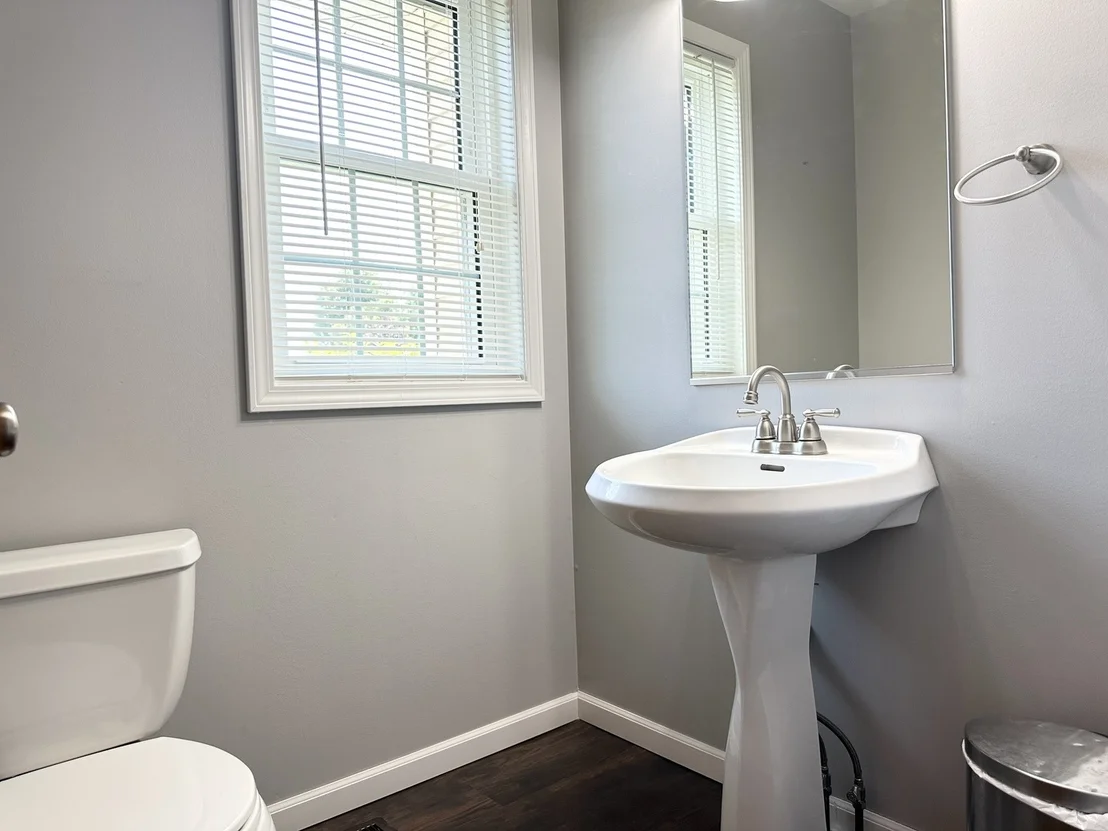Photo of 1650 Jennifer Drive